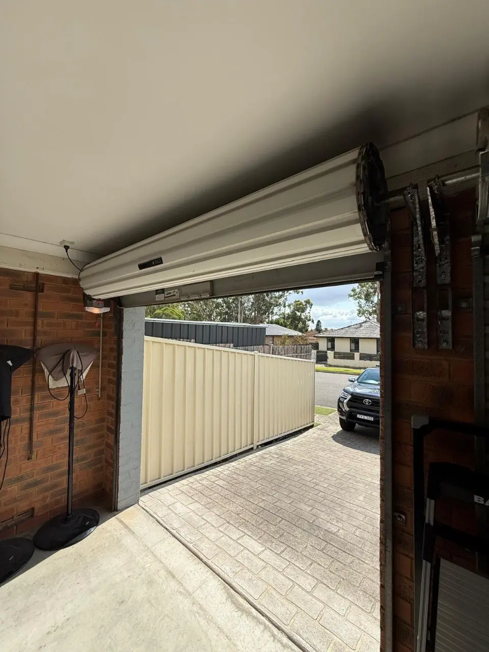 Smooth Rolling Continuous Curtain Tune-Up - Queenscliff NSW